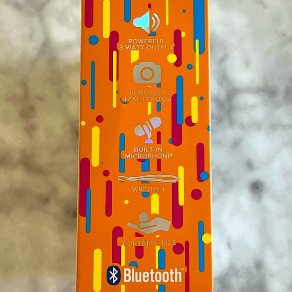 New Critter Bluetooth Speaker and Camera Remote - Picture 6 of 7